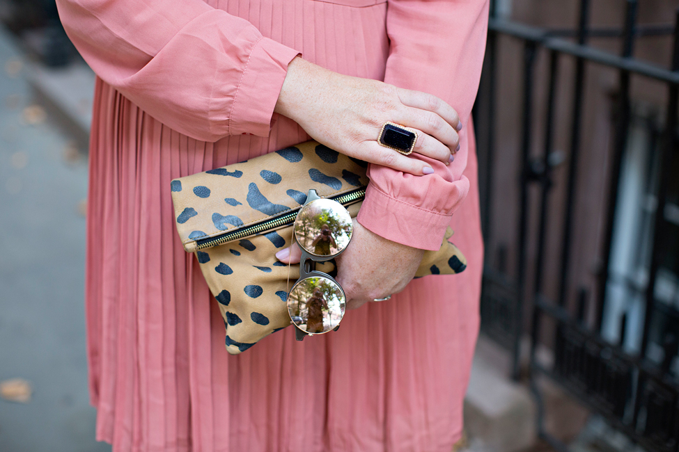 jami-ray-tie-neck-dress-30a-nyfw-street-style-01blog