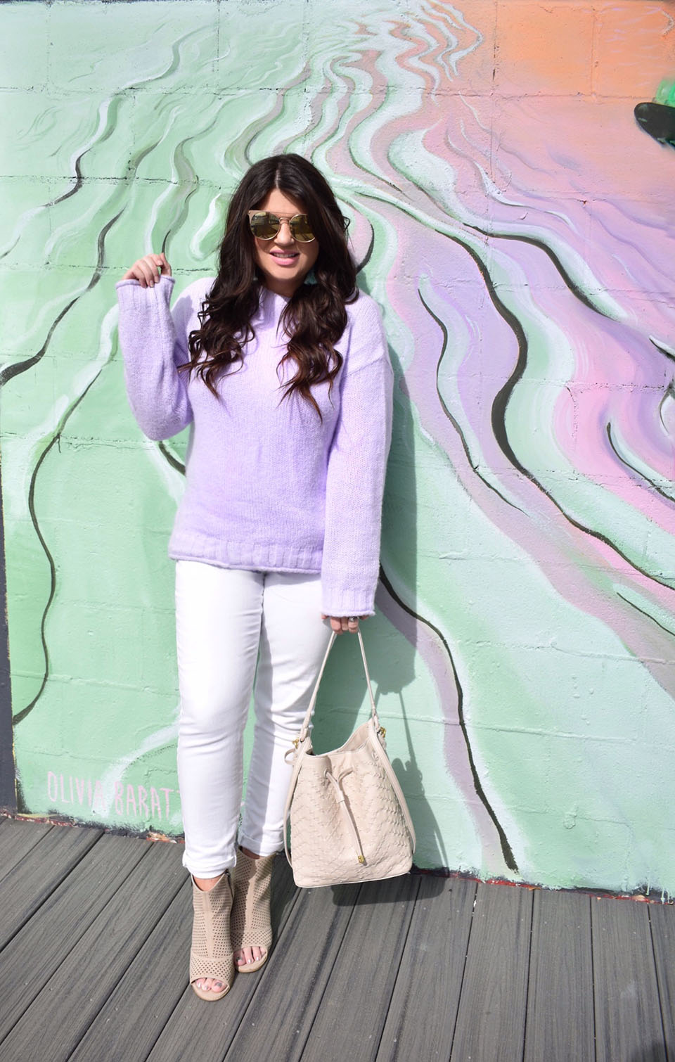 Spring Trend: Lilac // Jami Ray wearing a lilac sweater at a Tallahassee street art wall.