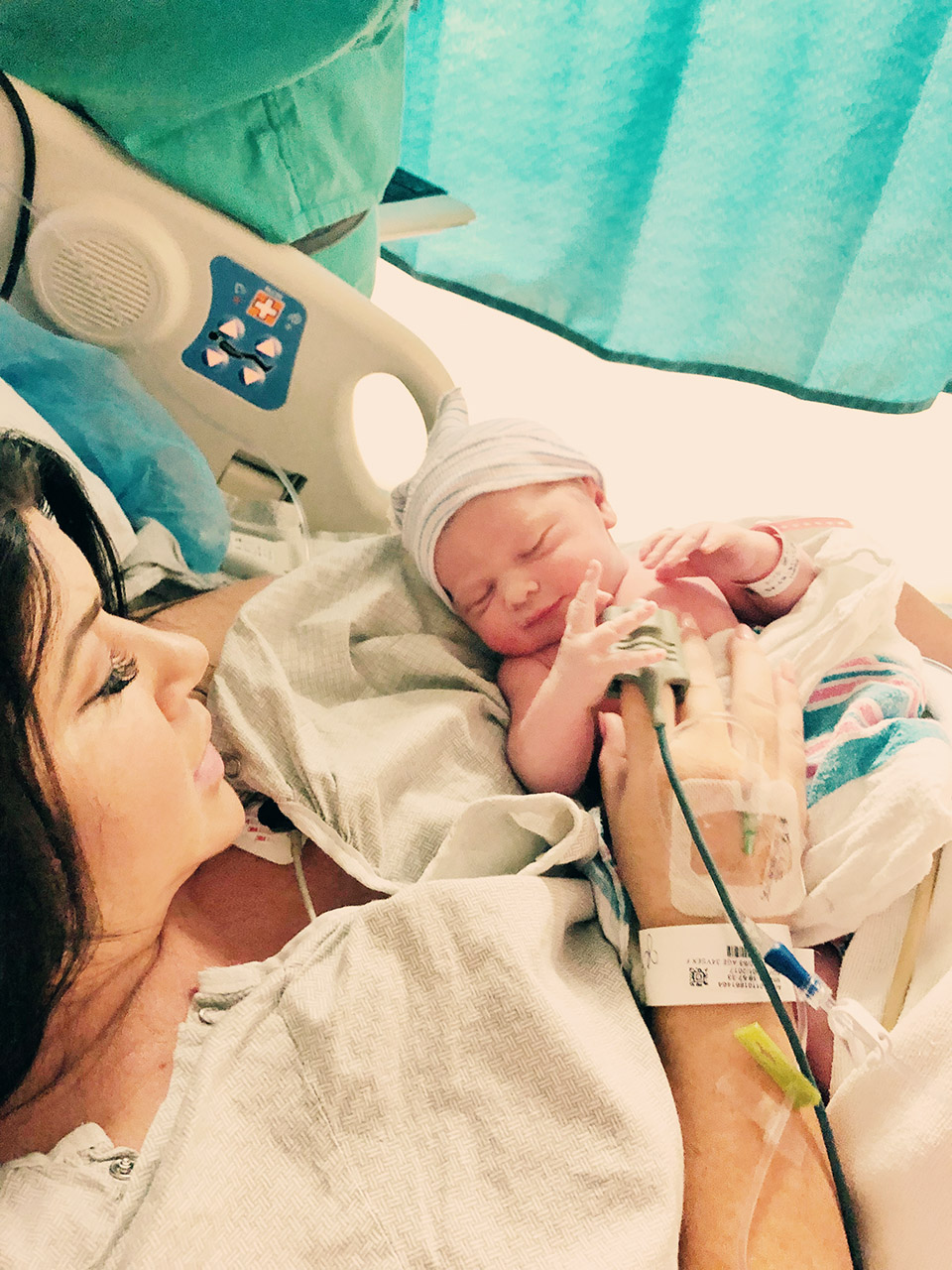 What It's Really Like to Have a C Section - 30A Mama