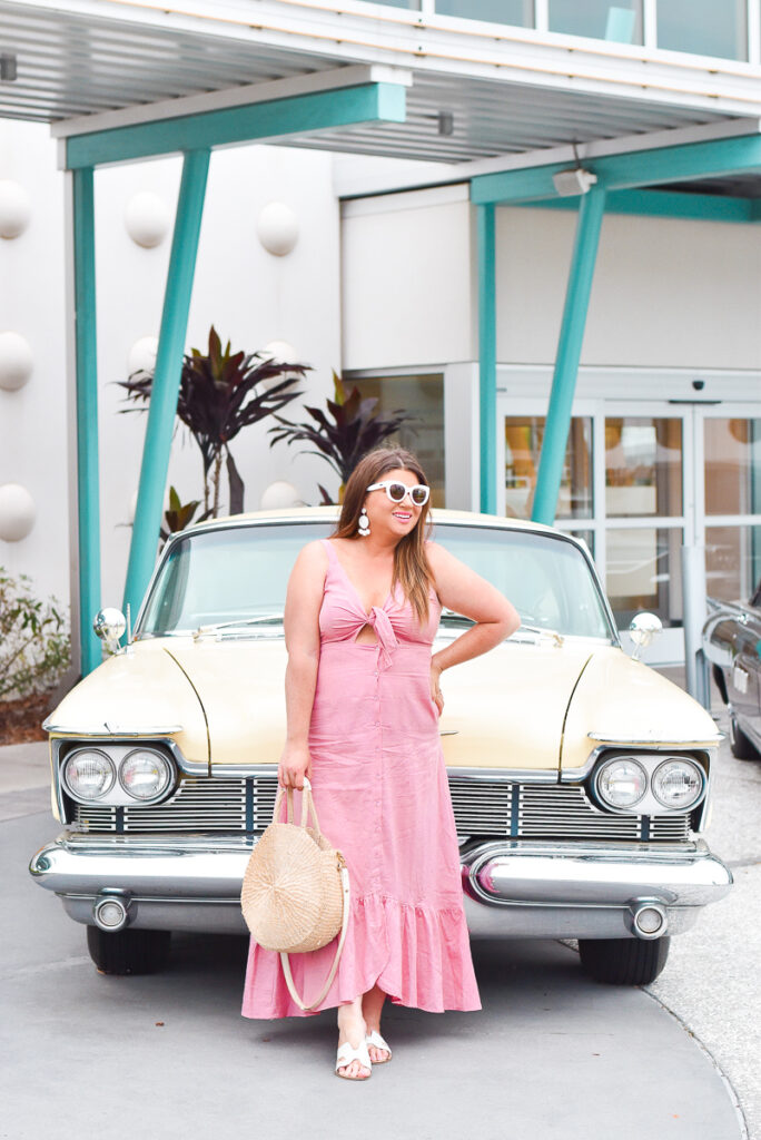 30A Mama Travel - Cabana Bay Vintage Cars - Jami Ray