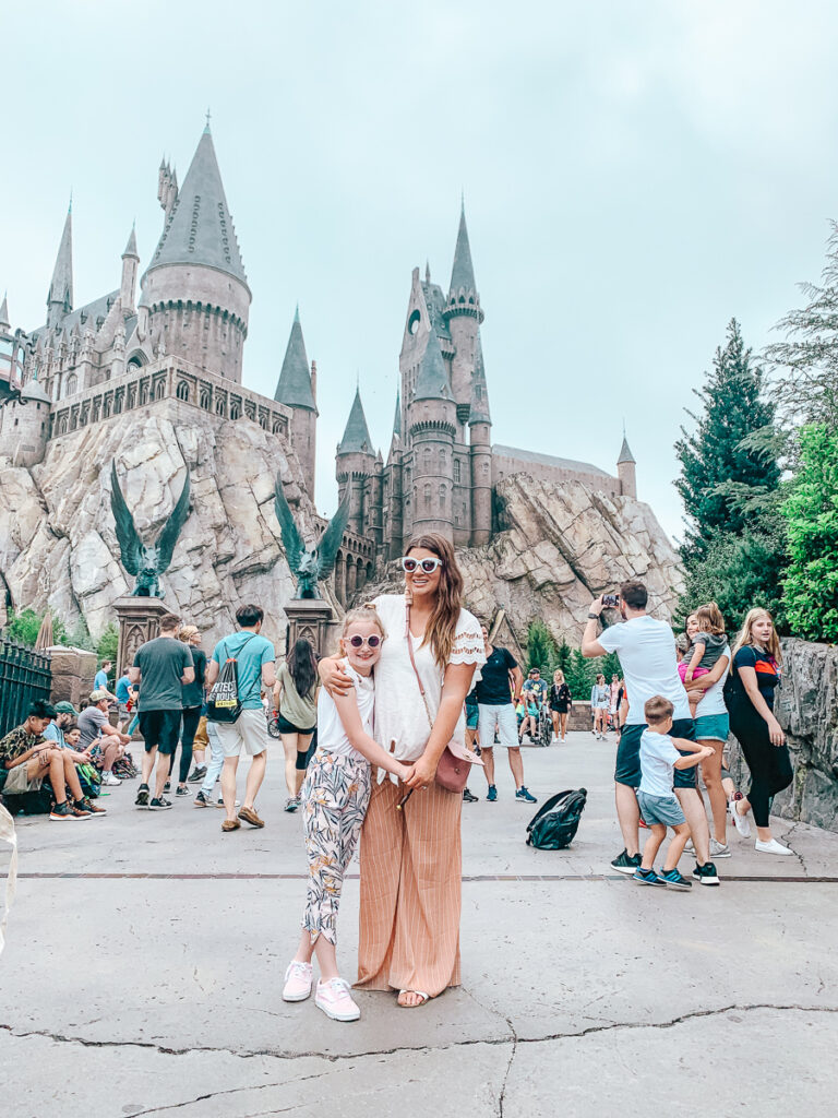 30A Mama Travel - Hogwarts at Hogsmeade Universal