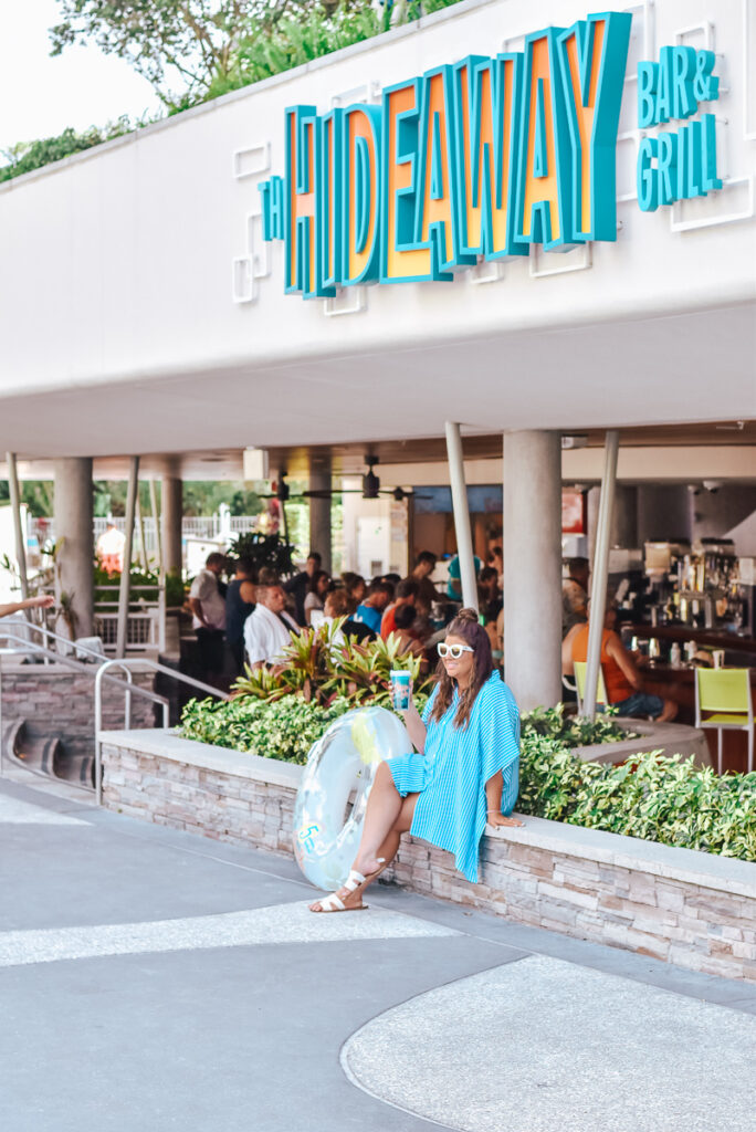30A Mama Travel - Universal Hotels Cabana Bay - Hideaway Bar and Grill