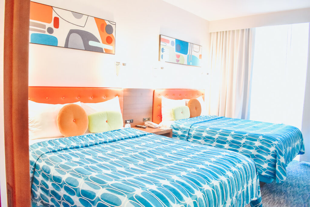 30A Mama Travels - Cabana Bay Room