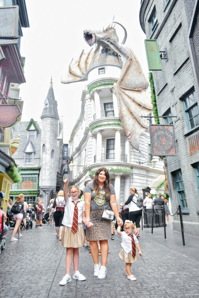 Universal Endless Summer - 30A Mama - Wizarding World