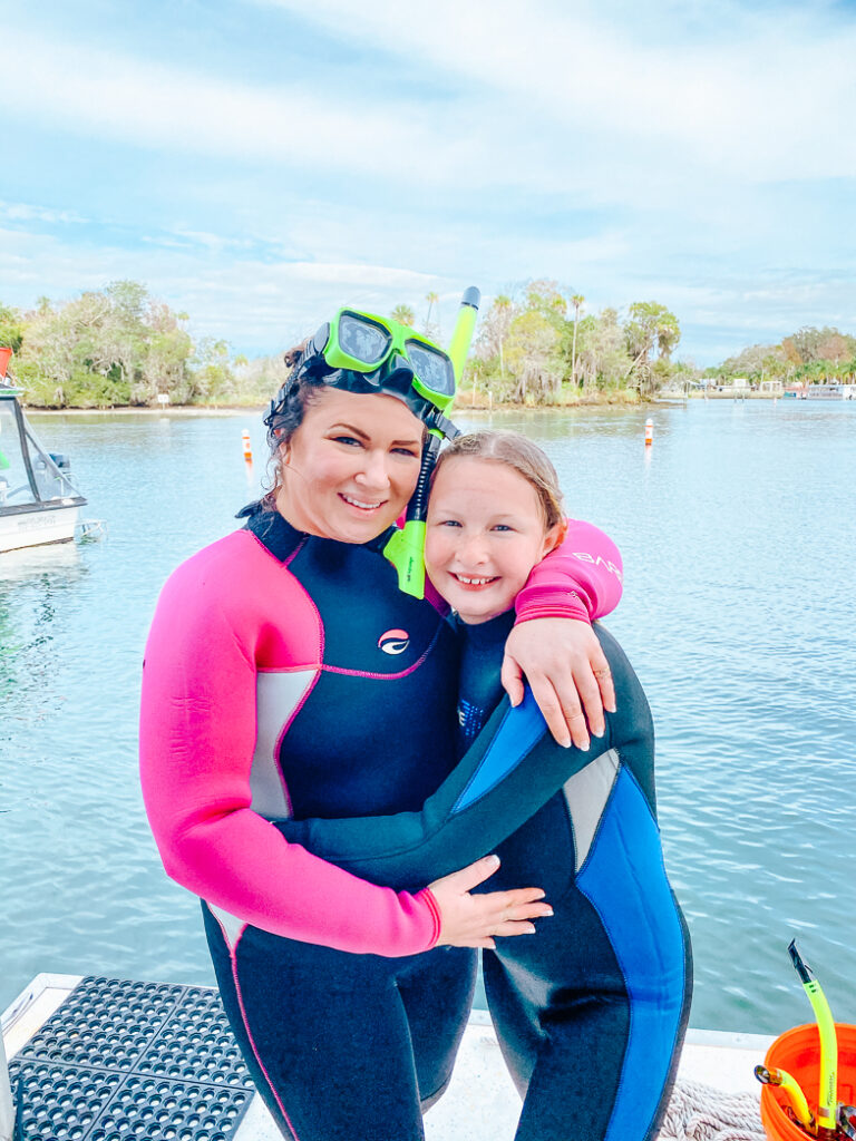 30A Mama Travel - Swim with the Manatees in Crystal RIver