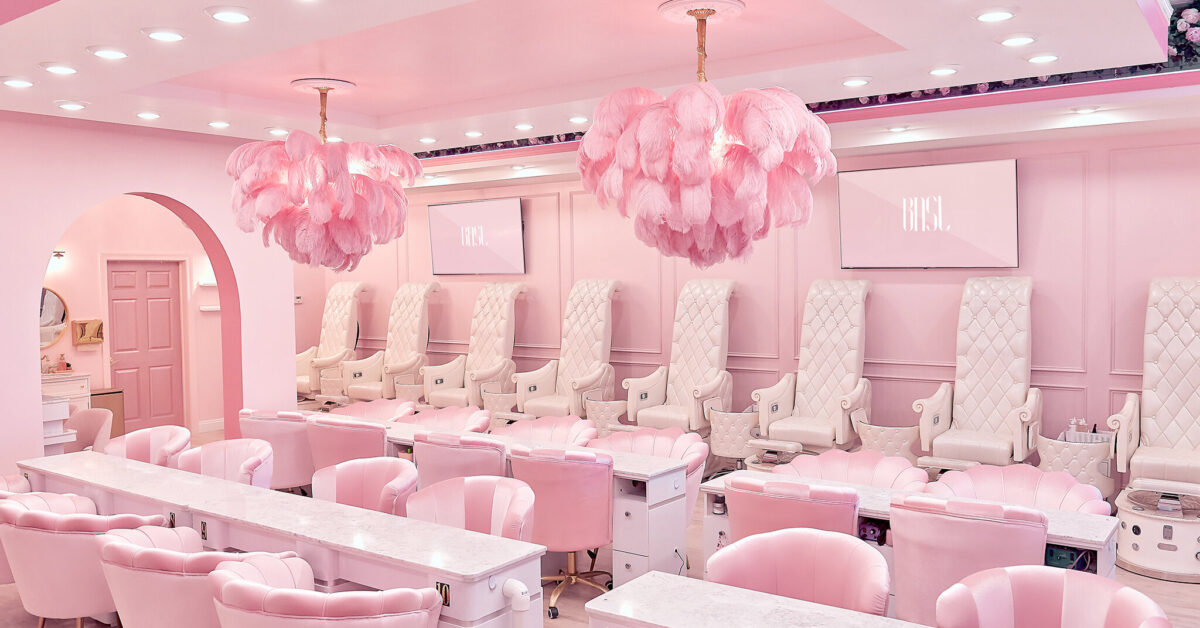Pink Nail Lounge & Spa
